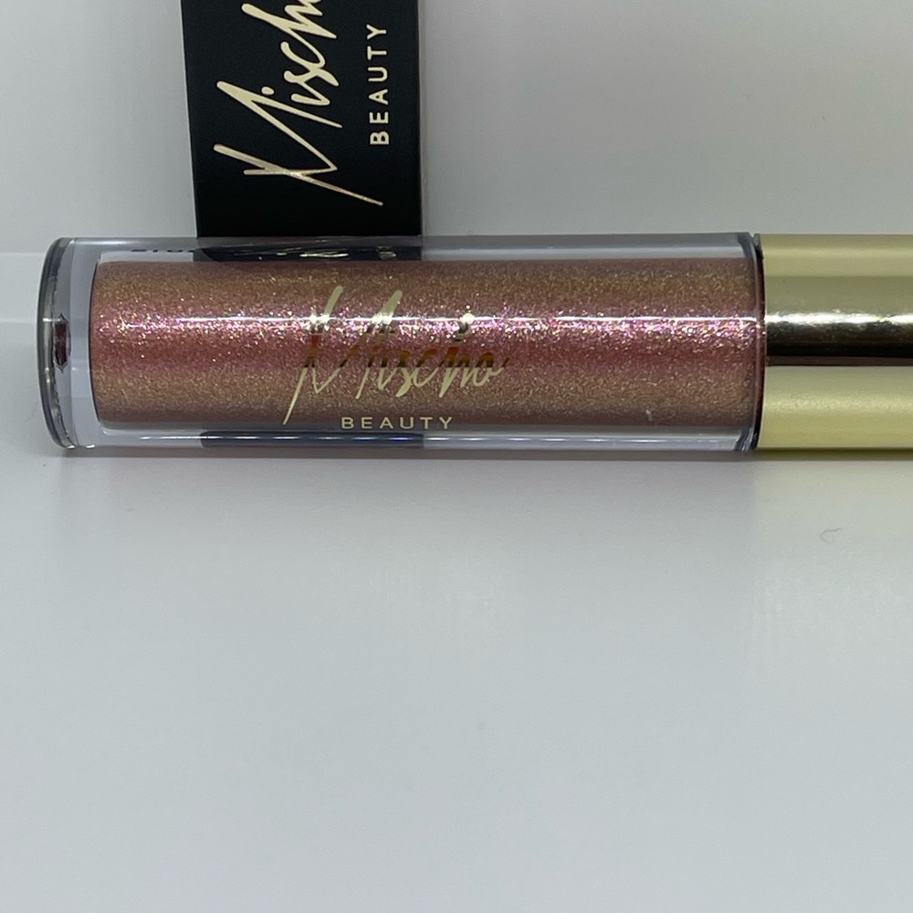 Liquid Eyeshadow ❤️🎉 - Picture 2 of 3